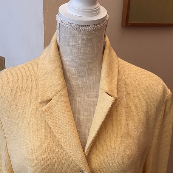 St. John Yellow Blazer with Button Detail. Size 12. - Picture 2 of 10